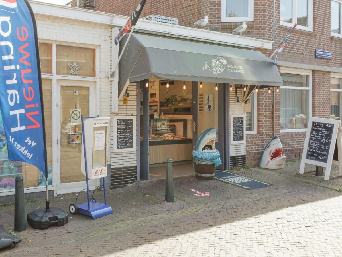 Picturesque Fisherman S House In Scheveningen Near The Shops Гаага Экстерьер фото